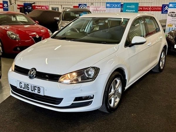 White Used 2016 VW Golf VII Edition Hatchback | £7,950 (Fair price) - Image 1/1