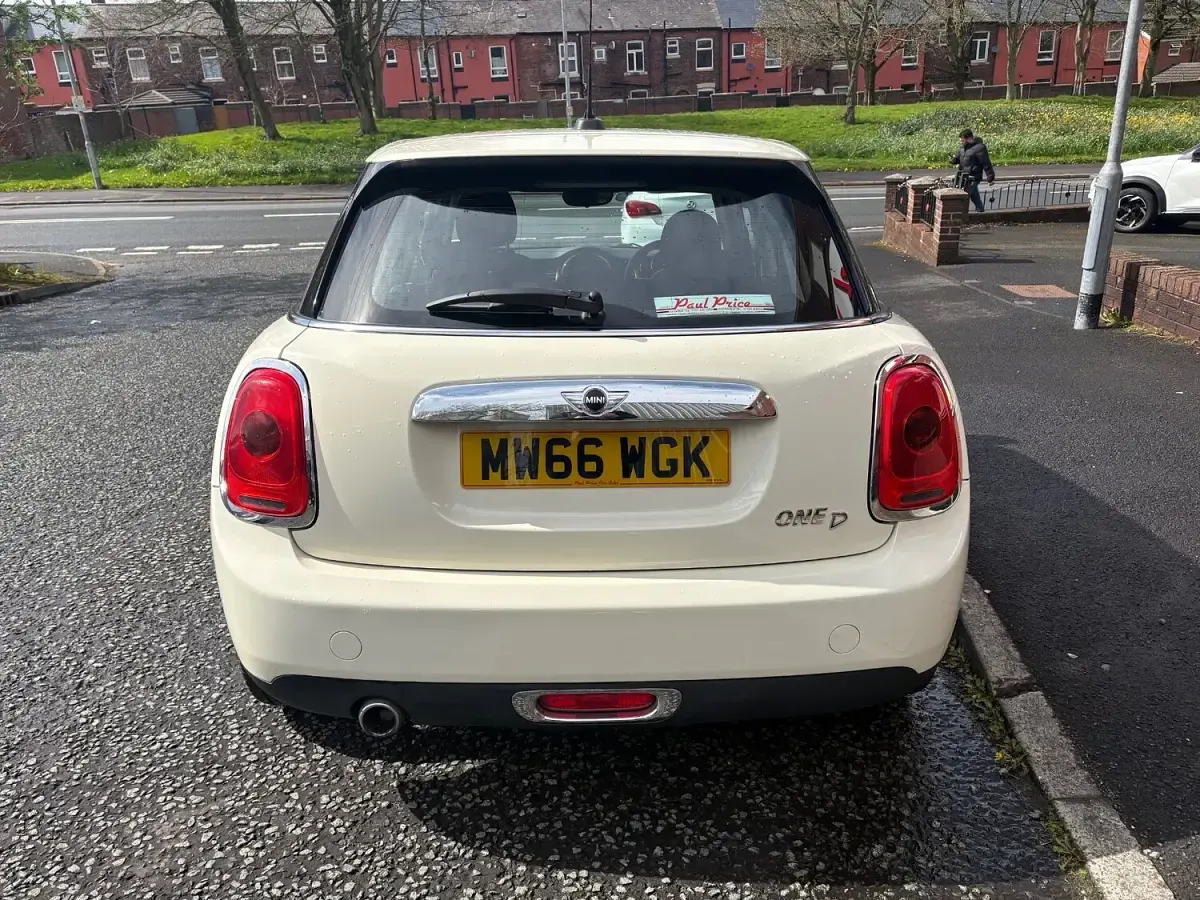 Used Mini One D Hatch 2016 White Hatchback