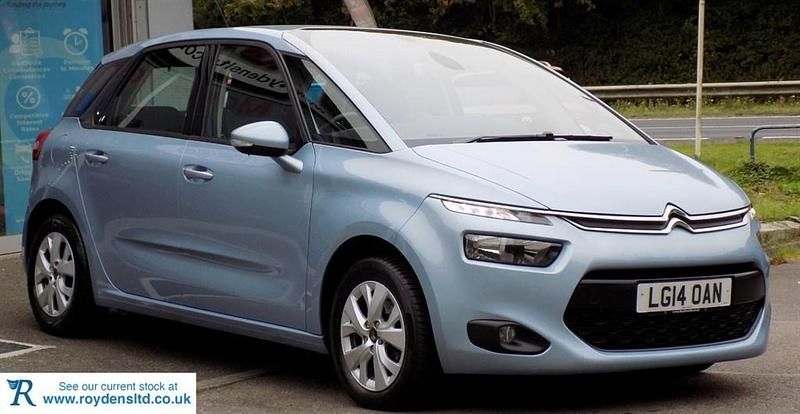 Blue Used 2014 Citroën C4 Picasso VTR Sport MPV | £4,690 (Fair price) - Image 1/4