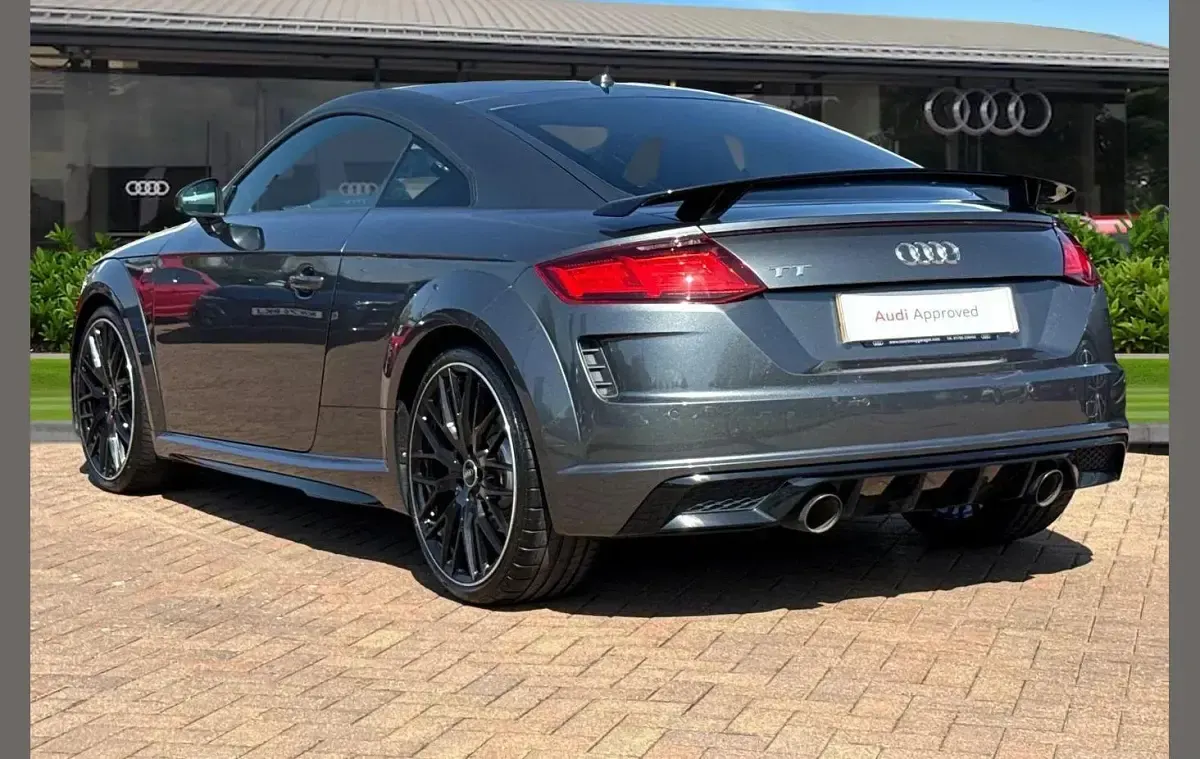 Używany Audi TT Black Edition 197 KM (144 kW) 2020 Szary Coupe