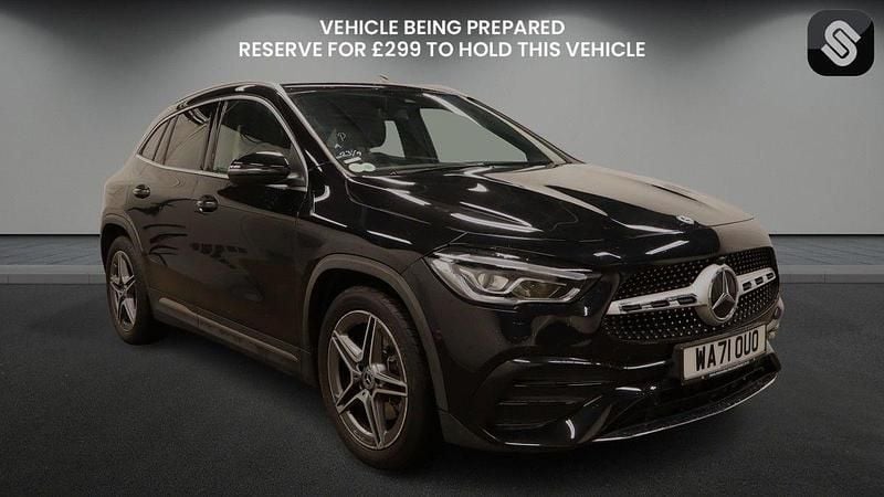 Cosmos black Used 2021 Mercedes GLA180 Executive SUV | £24,150 (Fair price) - Image 1/4