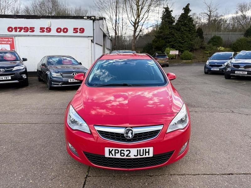 Used Vauxhall Astra 2012 Red Estate