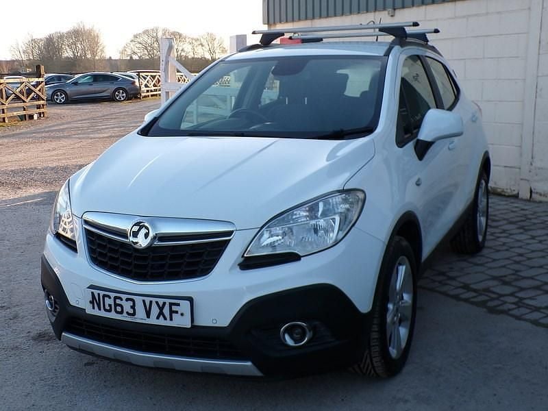 Używany Vauxhall Mokka 130 KM (95 kW) 2014 Biały SUV