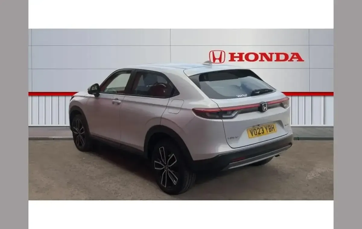 Used Honda HR-V Elegance 131 HP (96 kW) 2023 Other SUV