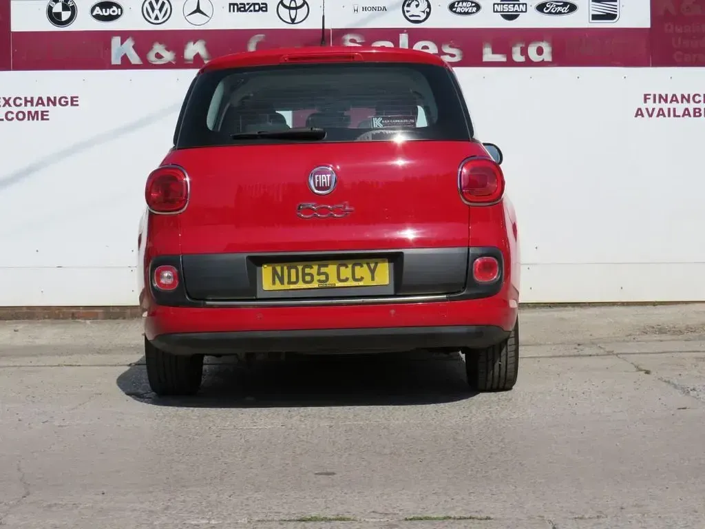 Used Fiat 500L Pop Star 95 HP (69 kW) 2015 Red MPV