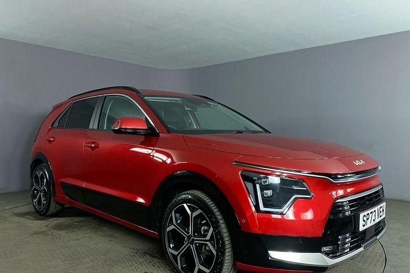 Red Used 2023 Kia Niro 4 SUV | £25,499 (A bit pricey) - Image 1/1