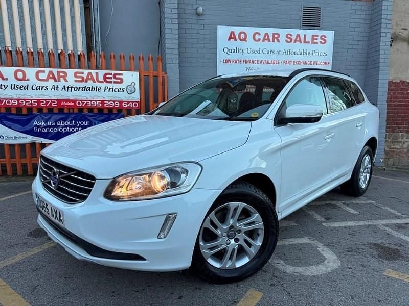 Used Volvo XC60 SE 190 HP (139 kW) 2015 White SUV