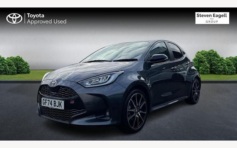 Used Toyota Yaris Hybrid Sport 131 HP (96 kW) 2026 Hatchback