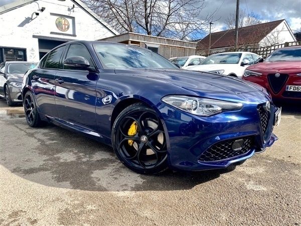 Blue Used 2019 Alfa Romeo Giulia Veloce Sedan | £28,995 - Image 1/1