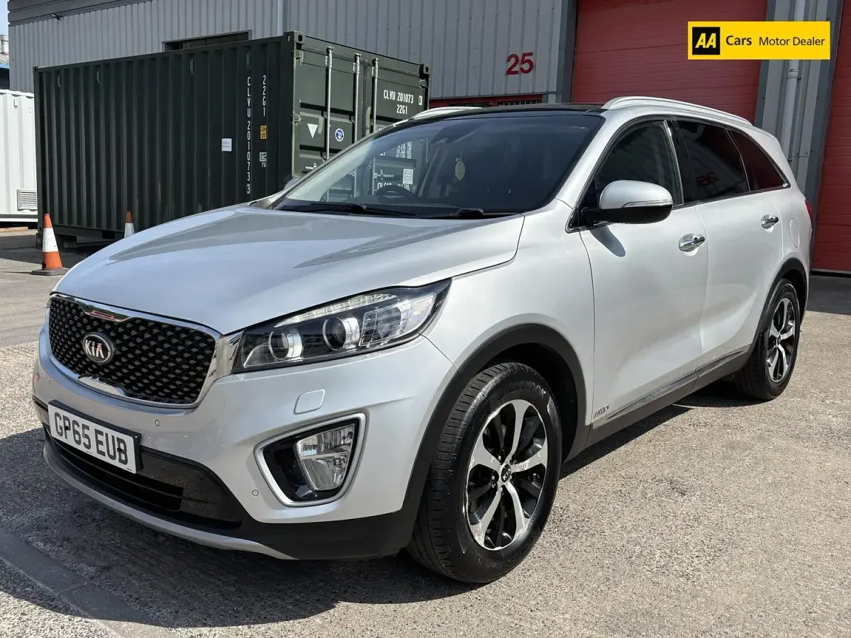 Used Kia Sorento 197 HP (144 kW) 2015 Silver SUV