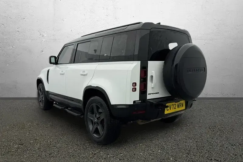 Usado Land Rover Defender SE Dynamic 2022 Branco SUV