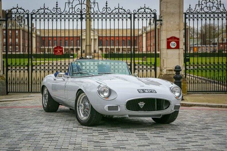 Grey Used 1973 Jaguar E-Type Cabriolet | £395,000 - Image 1/4