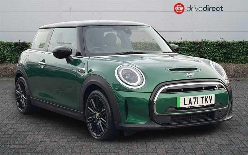 Used Mini Cooper Level 2 135 kW (184 HP) 2023 Hatchback