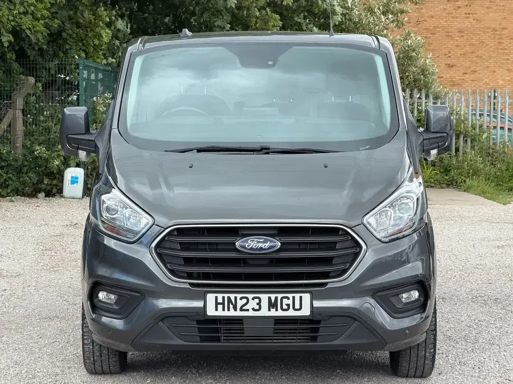 Used Ford Transit Custom Limited 130 HP (95 kW) 2023 Grey Van