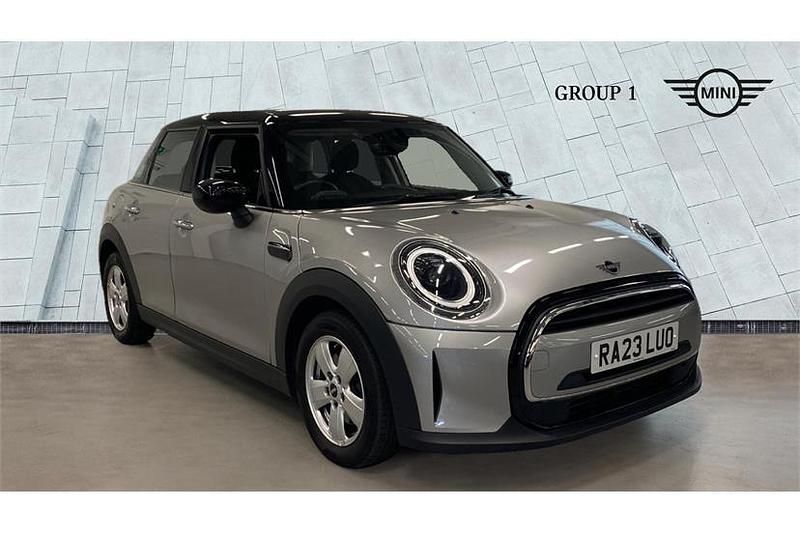 Silver Used 2023 Mini Cooper Comfort Hatchback | £19,095 (A bit pricey) - Image 1/4