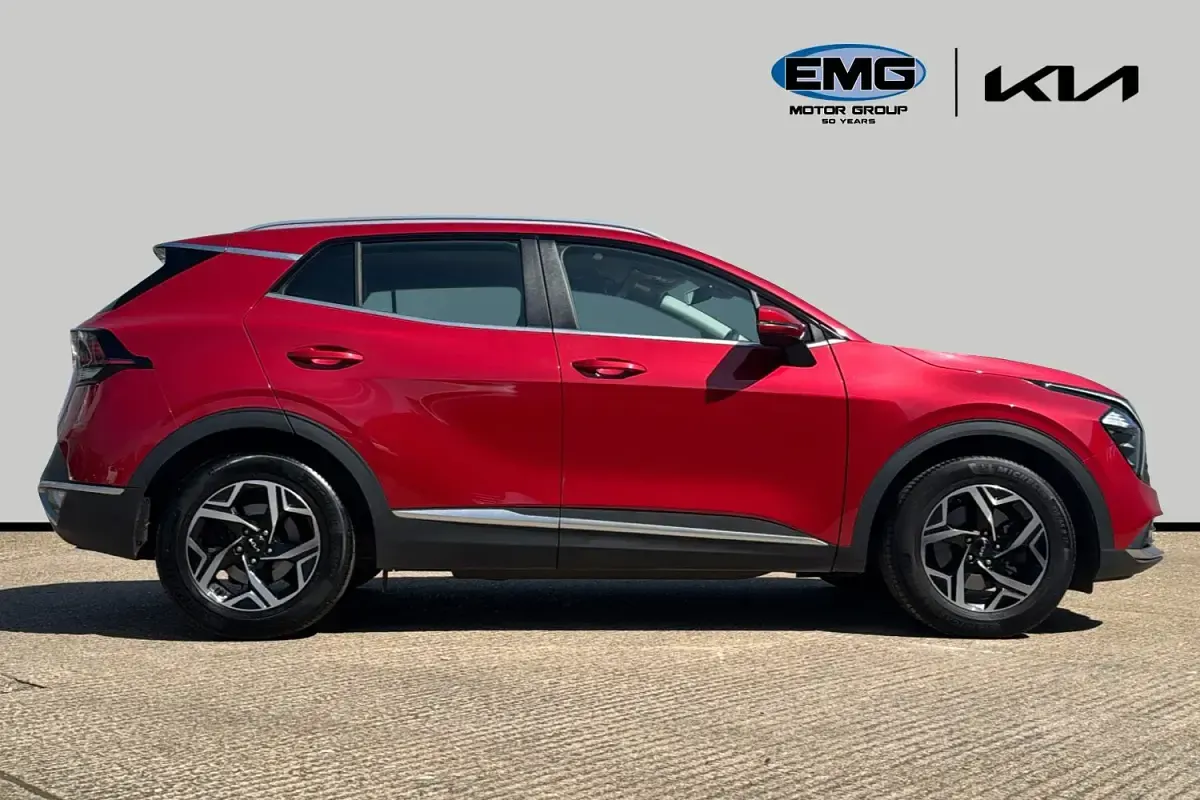Used Kia Sportage 157 HP (115 kW) 2024 Red SUV