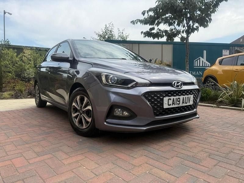 Grey Used 2019 Hyundai i20 SE Hatchback | £4,795 (Good price) - Image 1/4