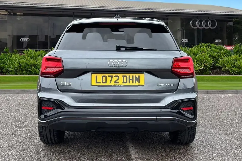 Used Audi Q2 Black Edition 150 HP (110 kW) 2022 Grey SUV