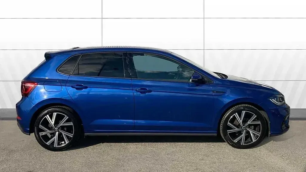 Used VW Polo R-line 95 HP (69 kW) 2024 Blue Hatchback