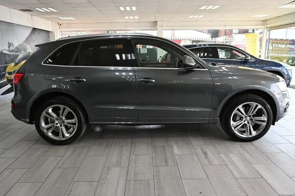 Used Audi Q5 S-line plus 2016 Grey SUV