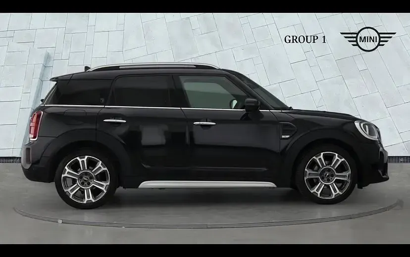 Used Mini Cooper Countryman Exclusive 134 HP (98 kW) 2023 Midnight black ii SUV