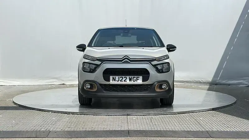 Used Citroën C3 PureTech 83 HP (61 kW) 2022 Soft sand Hatchback