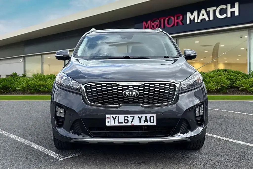 Used Kia Sorento GT-Line 200 HP (147 kW) 2018 Grey SUV