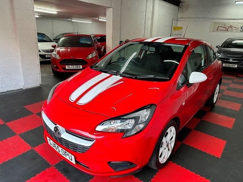 Used Vauxhall Corsa 90 HP (66 kW) 2015 Red Hatchback