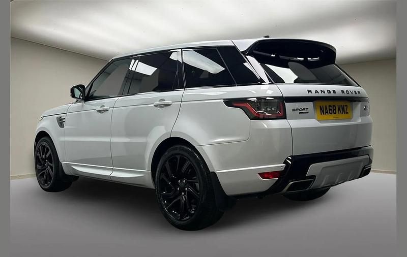 Used Land Rover Range Rover Sport HSE Dynamic 301 HP (221 kW) 2019 White SUV