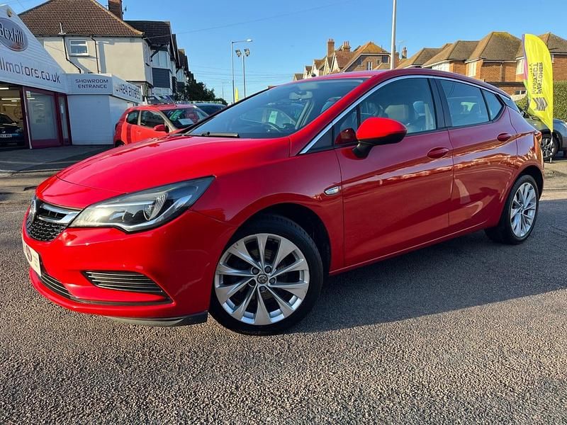 Used Vauxhall Astra 2016 Red Hatchback