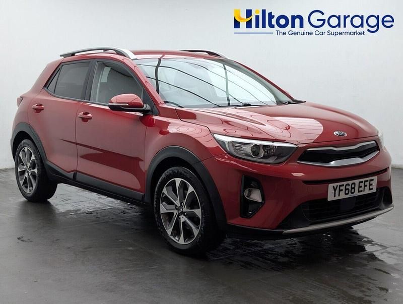 Red Used 2018 Kia Stonic SUV | £9,950 (Fair price) - Image 1/4