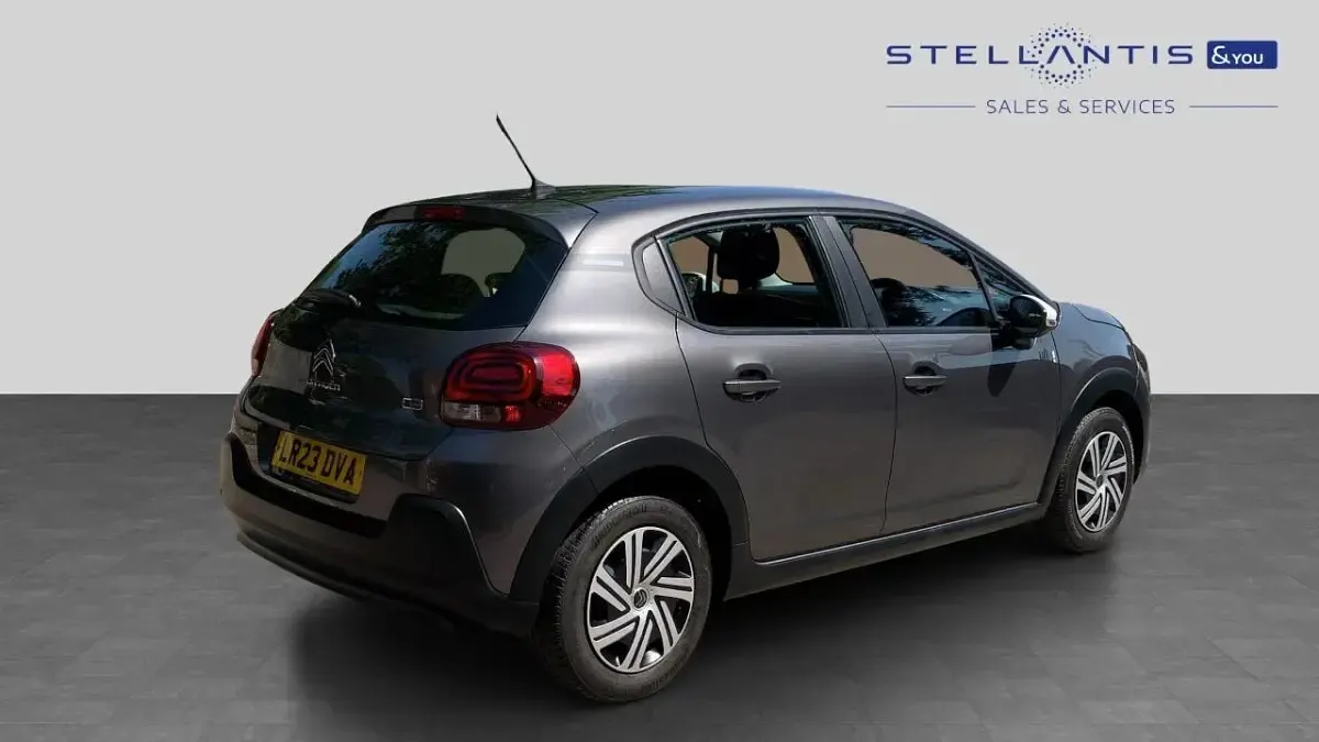Used Citroën C3 PureTech 82 HP (60 kW) 2023 Grey Hatchback