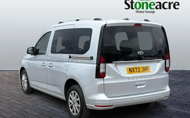 Used Ford Tourneo Connect Titanium 122 HP (89 kW) 2024 MPV