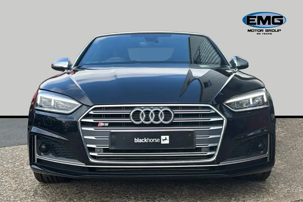 Used Audi S5 Cabriolet Comfort 354 HP (260 kW) 2017 Mythos black Cabriolet