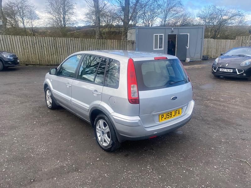 Used Ford Fusion Zetec 2010 Silver Hatchback