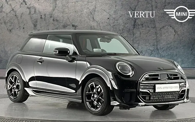 Used Mini Cooper Sport 114 kW (156 HP) 2025 Hatchback