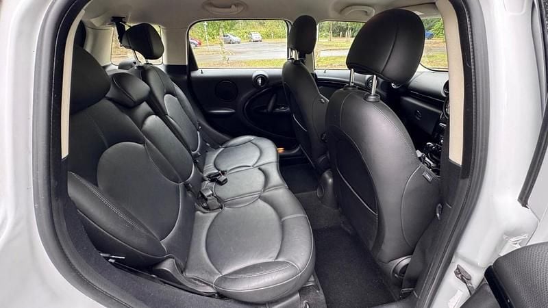 Used Mini Cooper SD 2013 White Hatchback