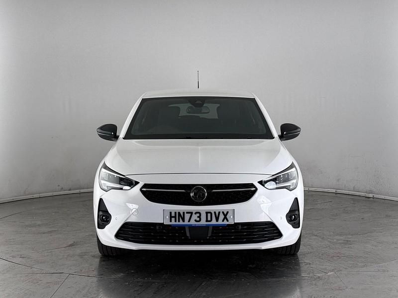 Used Vauxhall Corsa Ultimate 101 HP (74 kW) 2023 White Hatchback