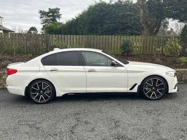 Used BMW 520 Efficient Dynamics 2017 White Sedan
