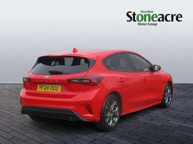 Used Ford Focus ST-Line 123 HP (90 kW) 2024 Red Hatchback