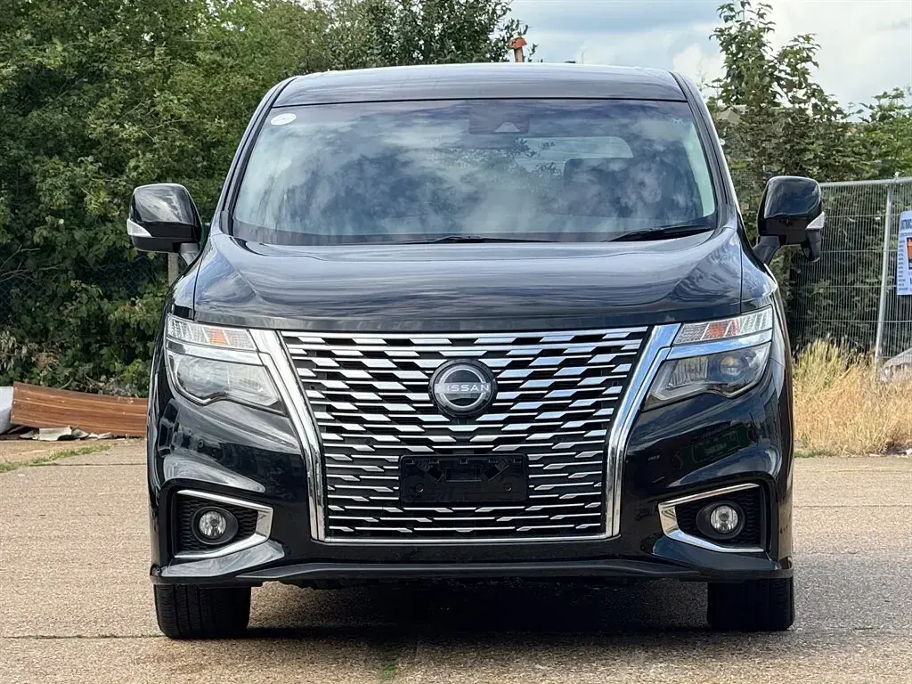 Used Nissan Elgrand S 2023 Black MPV