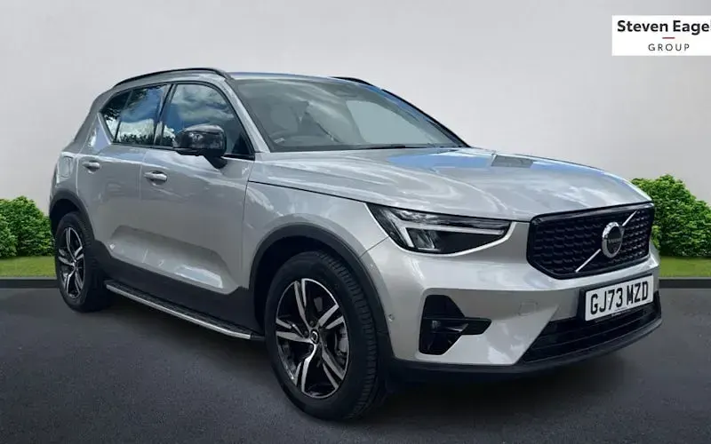 Used Volvo XC40 Plus 163 HP (119 kW) 2026 SUV