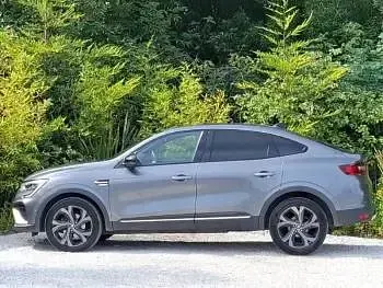 Used Renault Arkana Engineered 142 HP (104 kW) 2023 Grey SUV