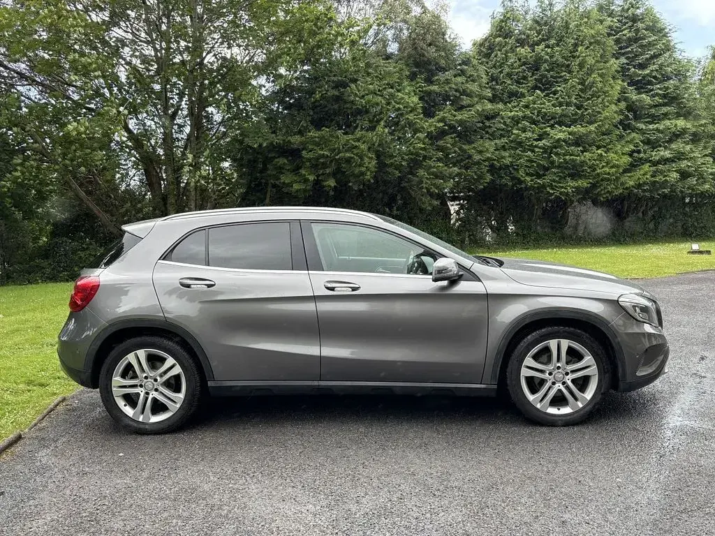 Used Mercedes GLA200 Premium 2014 Grey SUV