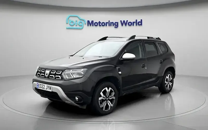 Käytetty Dacia Duster Prestige 91 HP (66 kW) 2022 Musta Katumaasturi