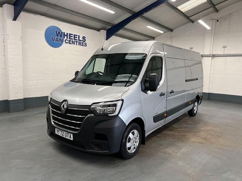 Grey Used 2023 Renault Master Business Van | £14,990 (Fair price) - Image 1/4