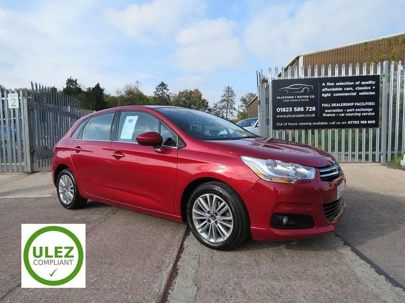 Red Used 2012 Citroën C4 VTR Sport Hatchback | £3,895 (Good price) - Image 1/4