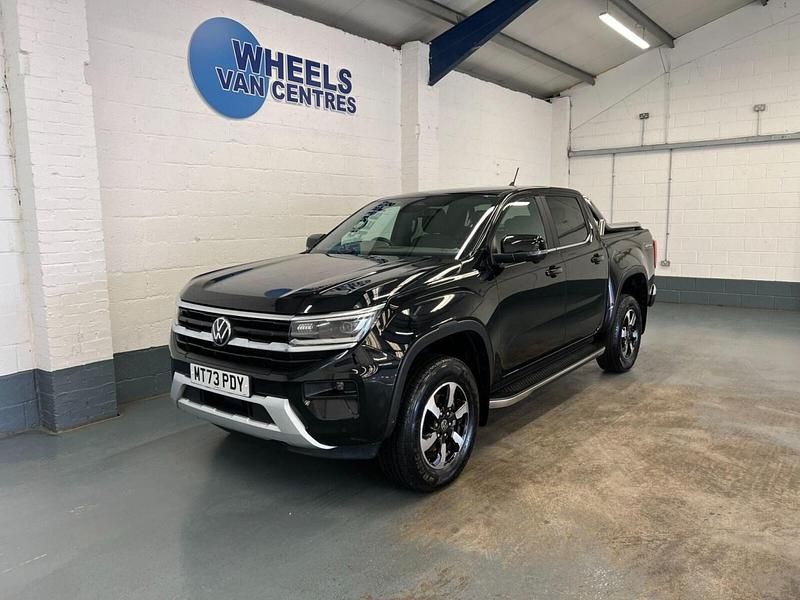 Black Used 2023 VW Amarok Style Pickup | £32,290 (Super price) - Image 1/4