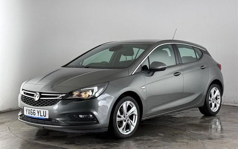 Used Vauxhall Astra SRi 101 HP (74 kW) 2018 Hatchback