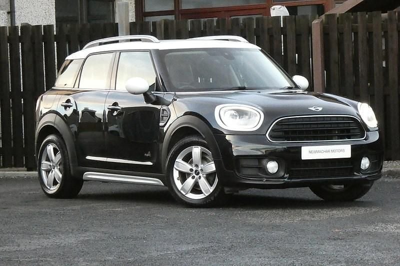 Black Used 2017 Mini Cooper Countryman SUV | £9,995 (Expensive) - Image 1/4